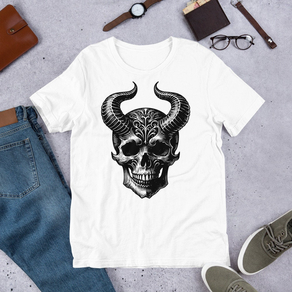 Gothic Grunge Punkrock Horned Skull Shirt Vinyl Waterproof Darkcore T-Shirts for Tumblers, Car Bumpers, Books and Crafts