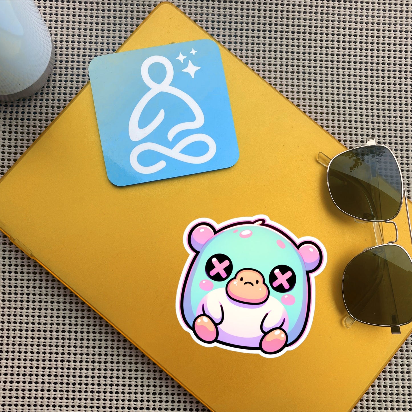 Creepy Cute Gore Clowncore Platypus Vinyl Sticker Grunge Pastel Goth Animal Sticker Gifts