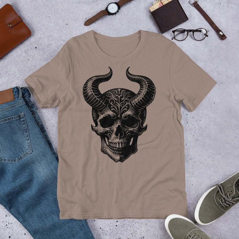 Gothic Grunge Punkrock Horned Skull Shirt Vinyl Waterproof Darkcore T-Shirts for Tumblers, Car Bumpers, Books and Crafts