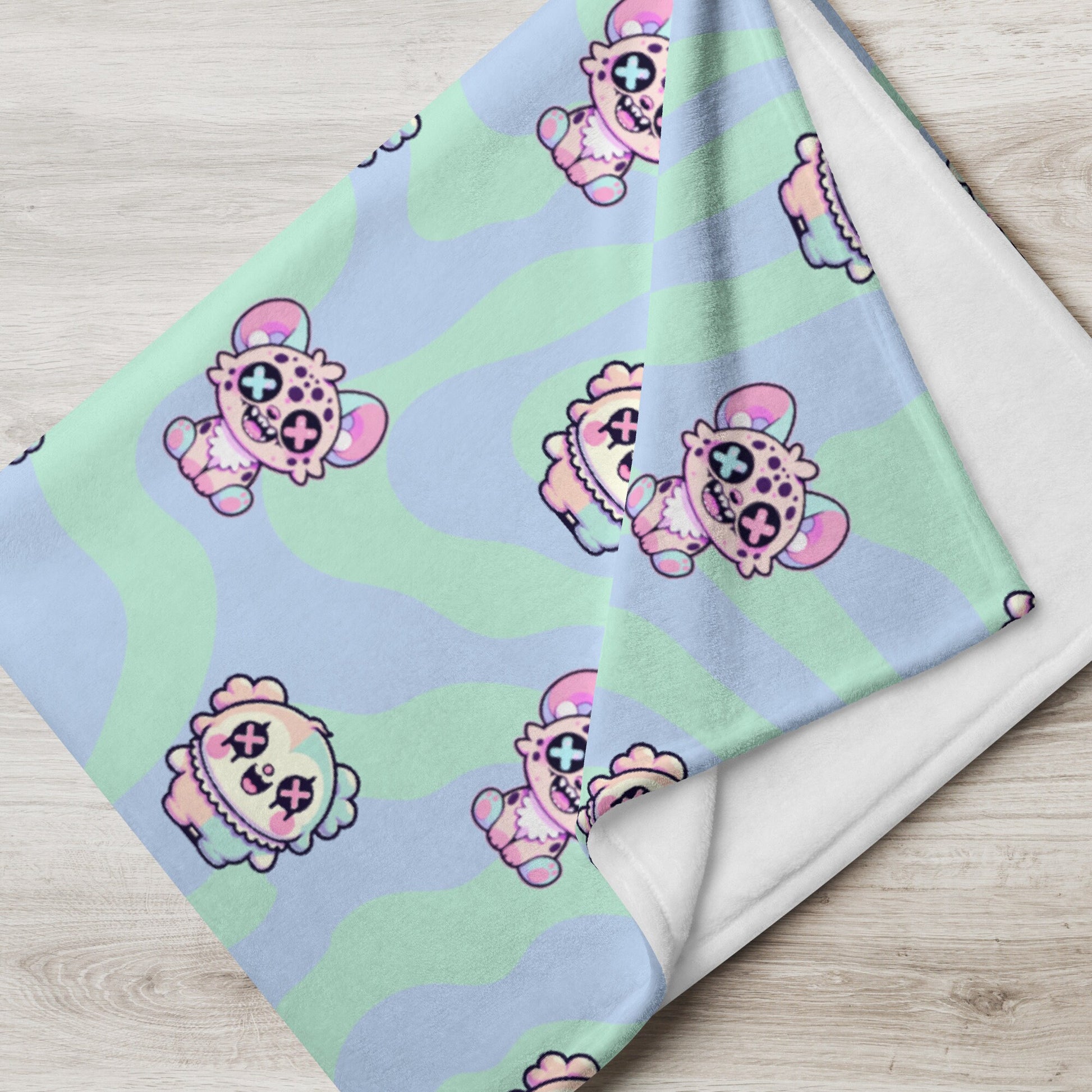 Creepy Cute Clowncore Weirdcore Hyena & Clown Friends Pattern Pastel Goth Grunge Throw Blanket for Couch, Bed, Snuggling, Cozy Gift