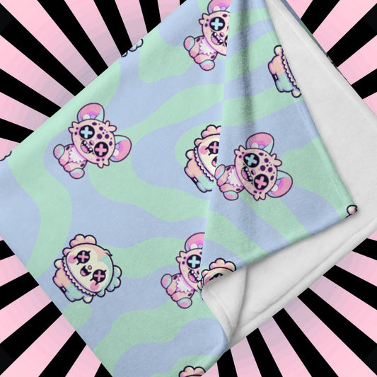 Creepy Cute Clowncore Weirdcore Hyena & Clown Friends Pattern Pastel Goth Grunge Throw Blanket for Couch, Bed, Snuggling, Cozy Gift
