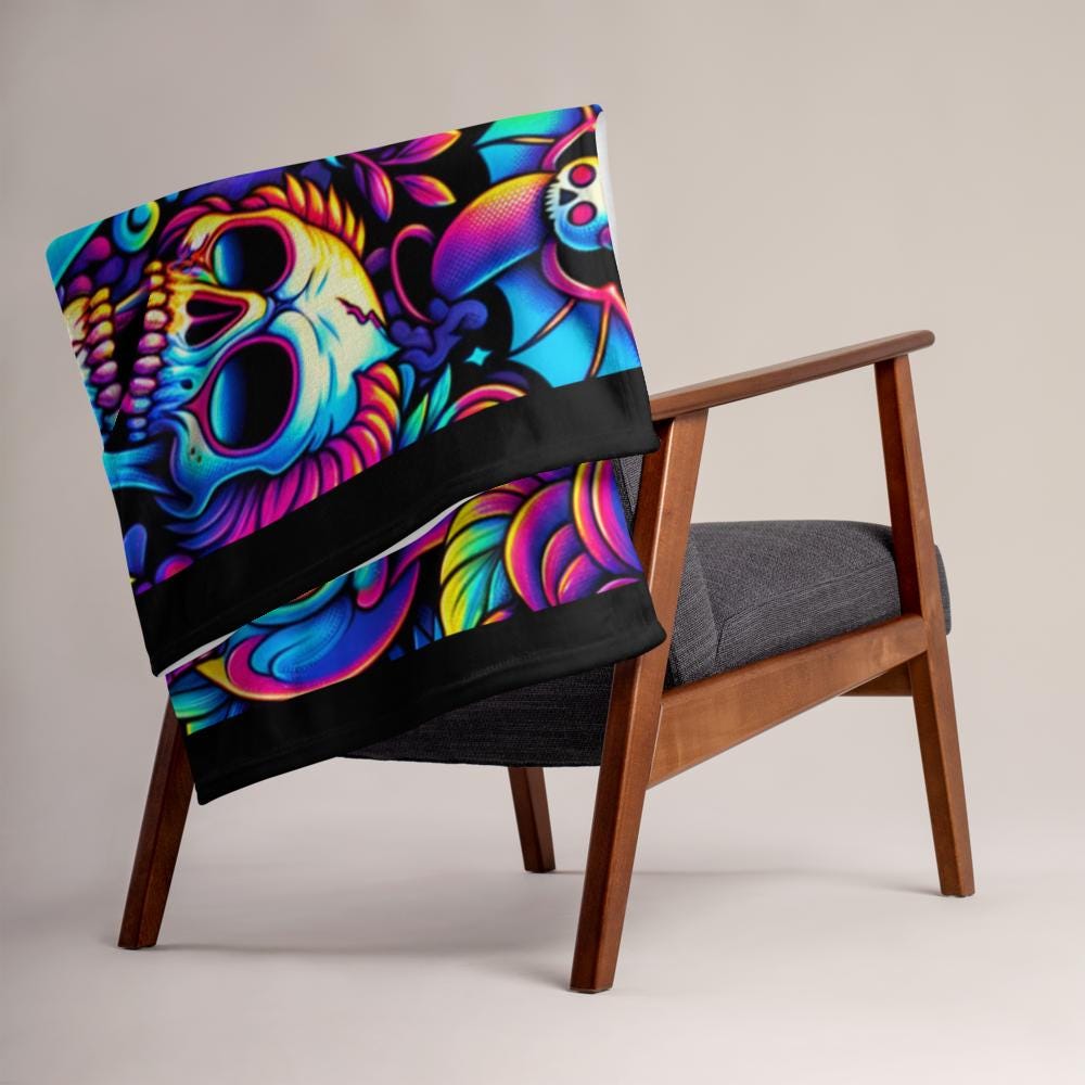 Blanket Halloween Crying Ghost Horror Grunge Throw Blanket Neon Goth Y2K Grunge Gothic Decor
