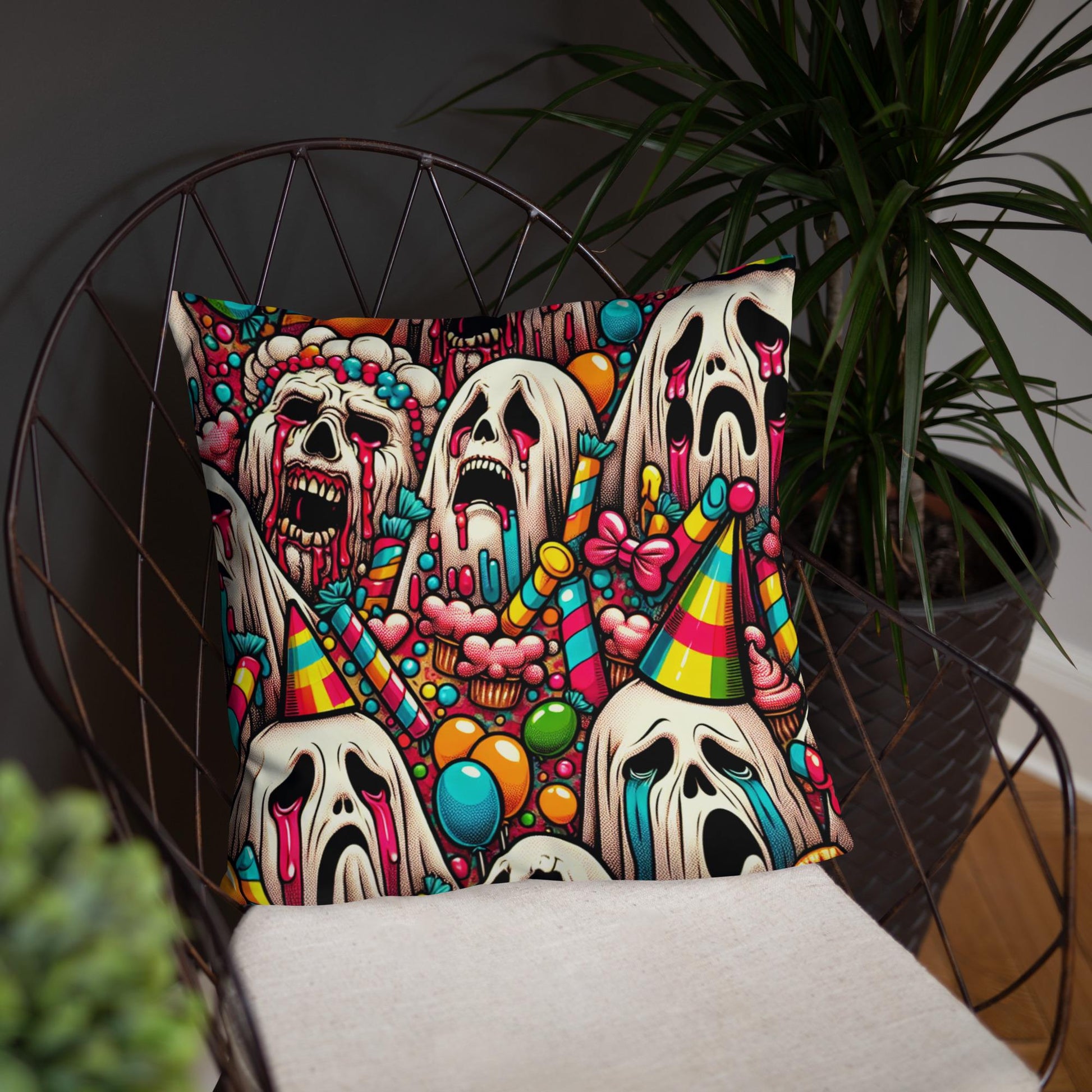 Creepy Screaming Ghosts Decorative Horror Pillow Halloween Weirdcore Candy Goth Throw Pillow