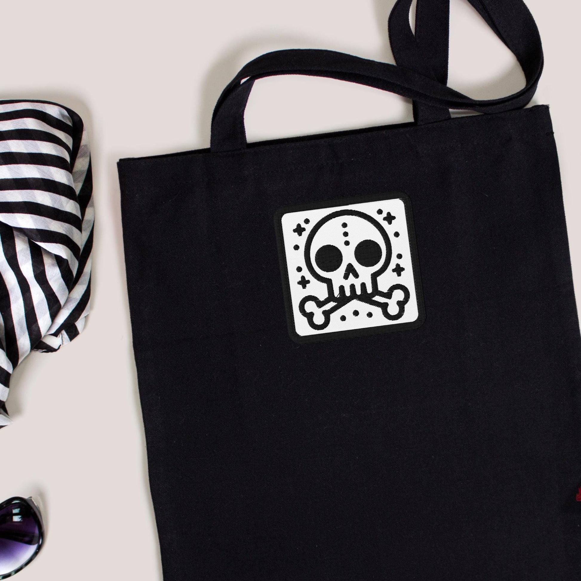 Spooky Cute Weirdcore Grunge Bubble Skull Goth Embroidered Patch